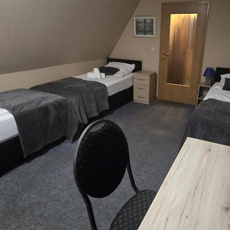 Hotel-Gasthof "Alter Ritter" Rothenburg ob der Tauber Ngoại thất bức ảnh