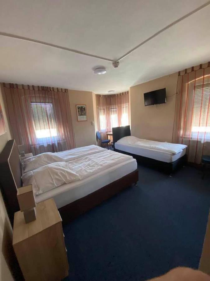 Hotel-Gasthof "Alter Ritter" Rothenburg ob der Tauber Ngoại thất bức ảnh