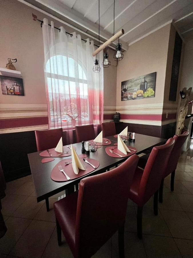 Hotel-Gasthof "Alter Ritter" Rothenburg ob der Tauber Ngoại thất bức ảnh