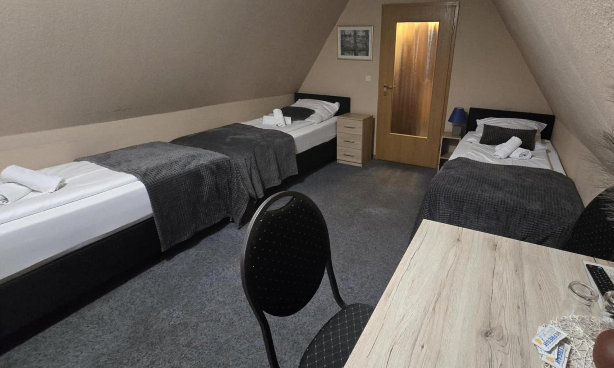 Hotel-Gasthof "Alter Ritter" Rothenburg ob der Tauber Ngoại thất bức ảnh