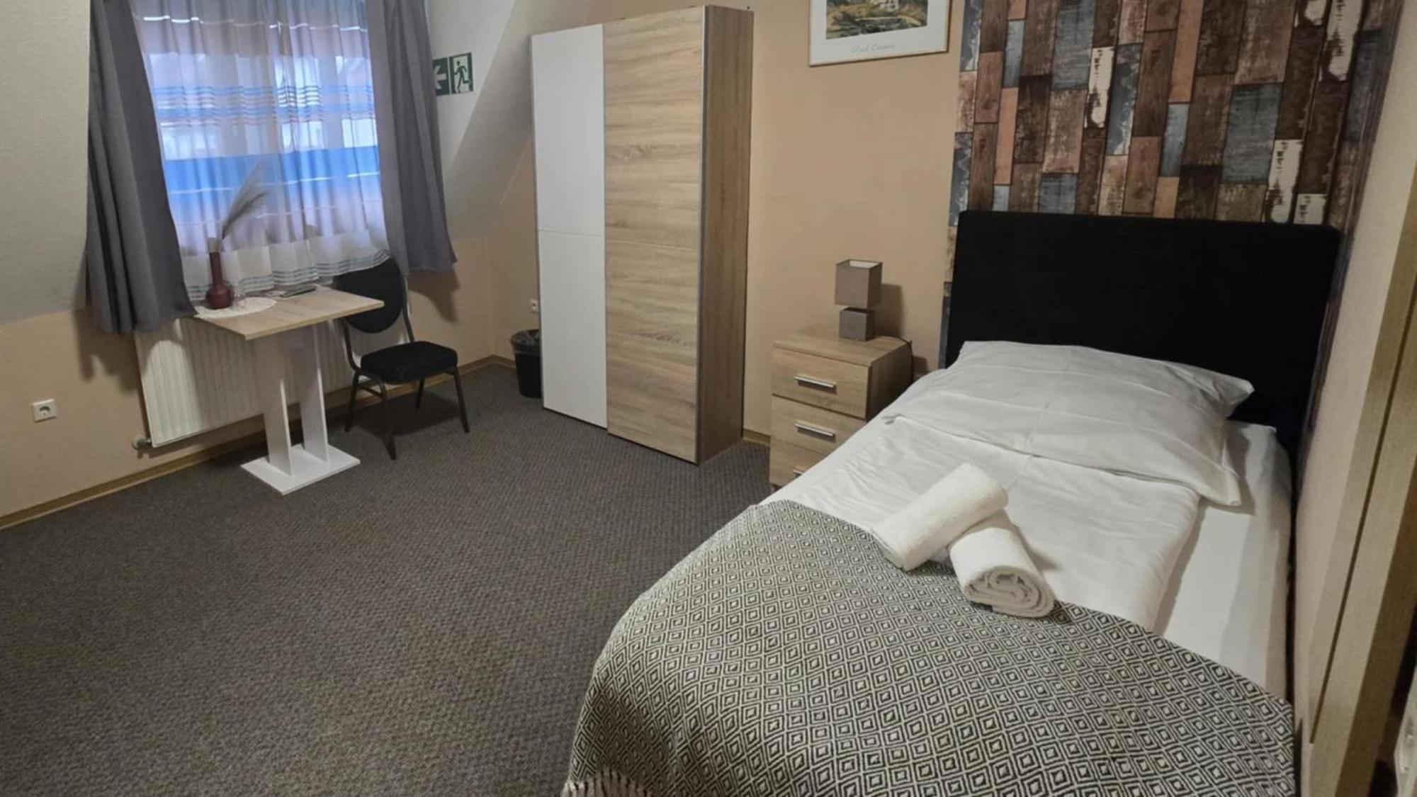 Hotel-Gasthof "Alter Ritter" Rothenburg ob der Tauber Ngoại thất bức ảnh