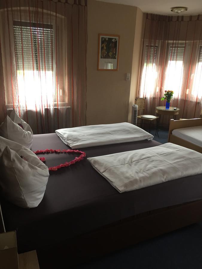 Hotel-Gasthof "Alter Ritter" Rothenburg ob der Tauber Ngoại thất bức ảnh